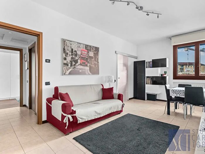 Appartamento bilocale in affitto in Via dei Crollalanza, Milano