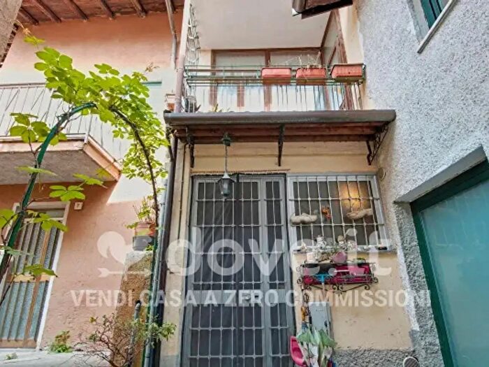 Casa con 5 locali in vendita in Via Grassi, Spinone Al Lago