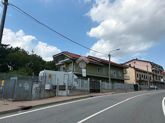 Appartamento bilocale in affitto in Via Torino, San Francesco Al Campo