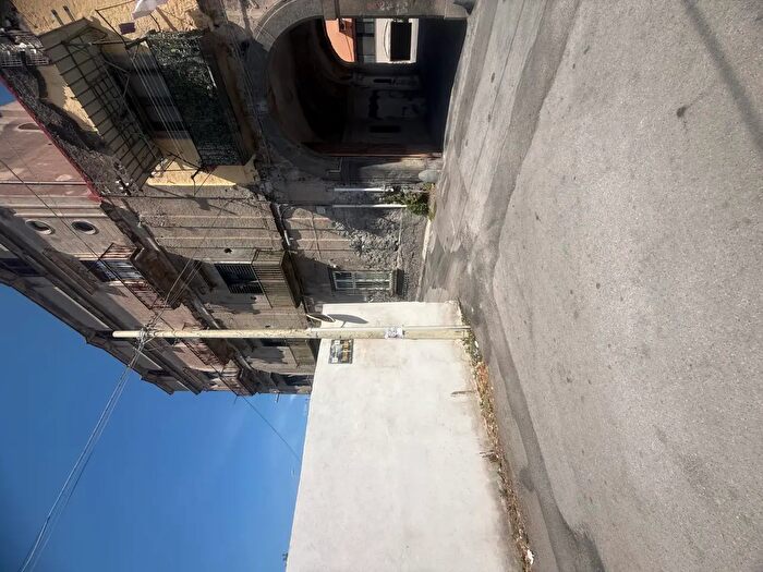 Appartamento bilocale in vendita in Via Carotenuto, Boscotrecase