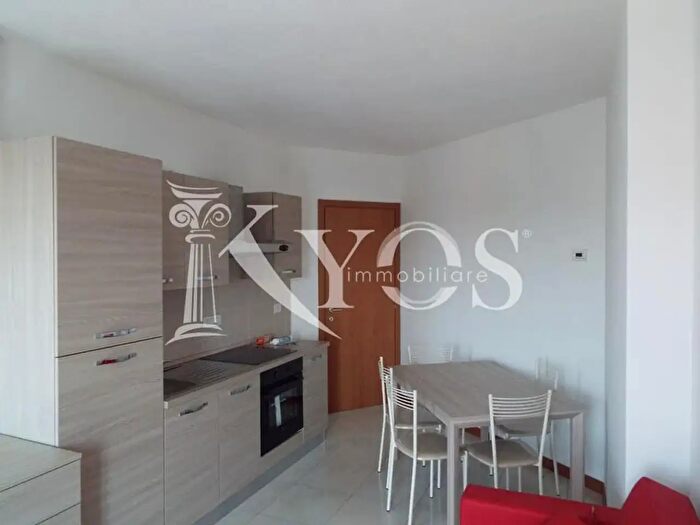 Appartamento bilocale in affitto in Via Cosenz, Milano