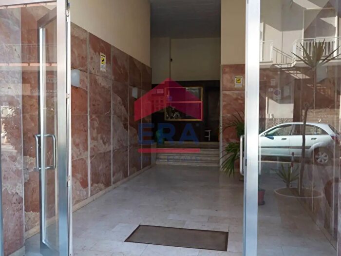 Appartamento trilocale in vendita in Via Firenze, Catania