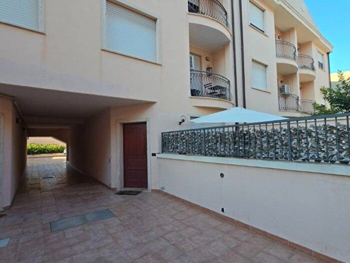 Appartamento trilocale in affitto in Quartu, Quartu Sant'Elena