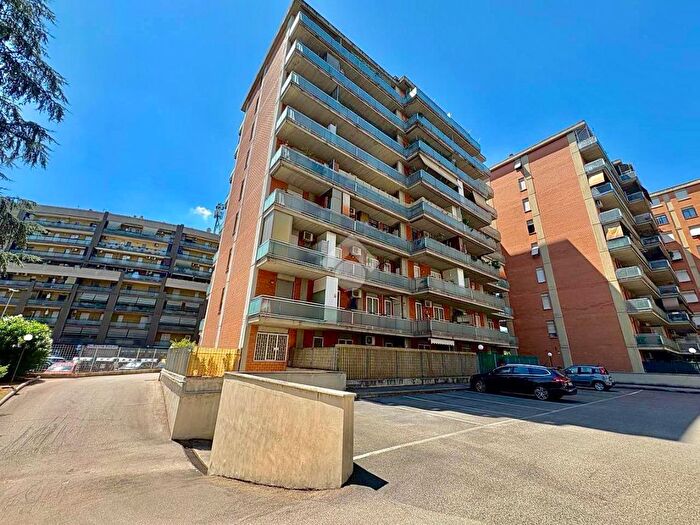 Appartamento bilocale in vendita in Via Francesco Tovaglieri, Roma