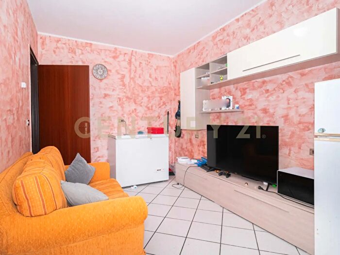 Casa quadrilocale in vendita in Cda San Leonardo Sottano, Carlentini