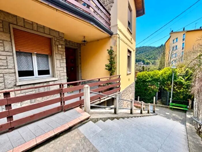 Appartamento con 6 locali in vendita in Via Madonina, Alto Reno Terme