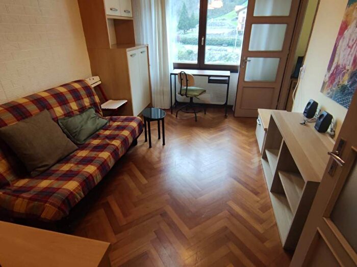 Appartamento trilocale in affitto in Frazione Capoluogo, Fontainemore