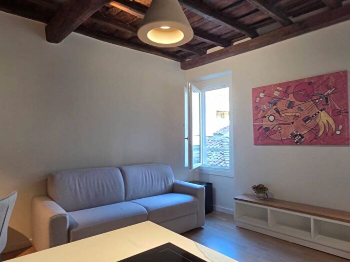 Appartamento bilocale in affitto in Vicolo delle Vacche, Piazza Navona, Roma