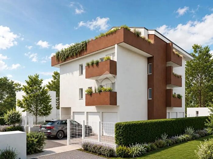 Appartamento quadrilocale in vendita in Via Guizza, Padova