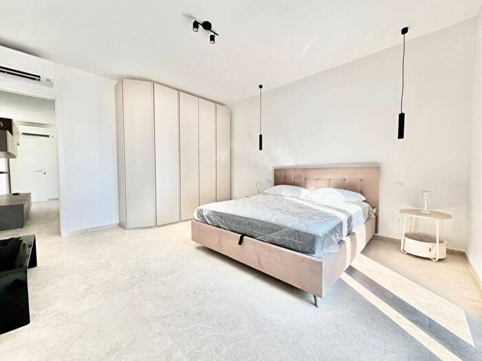 Appartamento bilocale in affitto in Viale Regina Elena, Tripoli Mare, Rimini