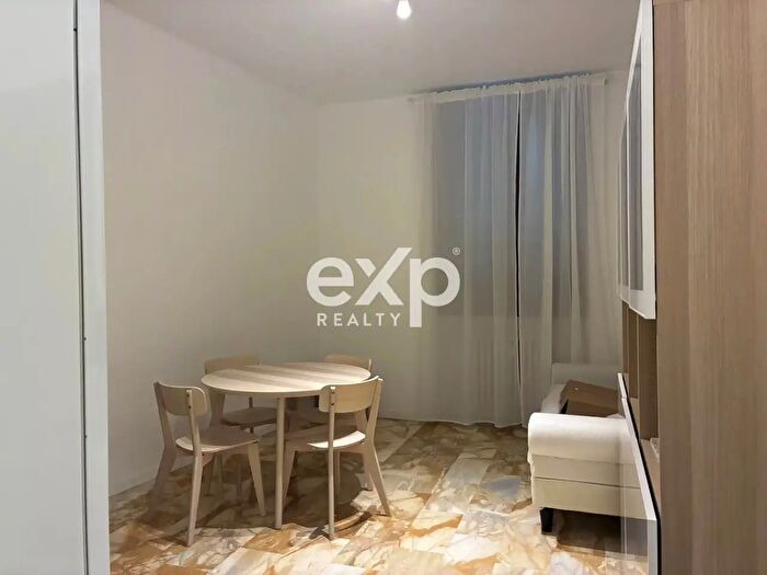 Appartamento trilocale in affitto in Milano