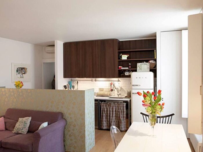 Appartamento bilocale in affitto in Via Giovan Battista Pergolesi, Buenos Aires, Milano