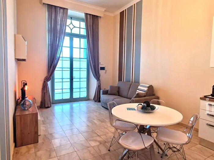 Appartamento bilocale in affitto in Viale del Tirreno, Pisa