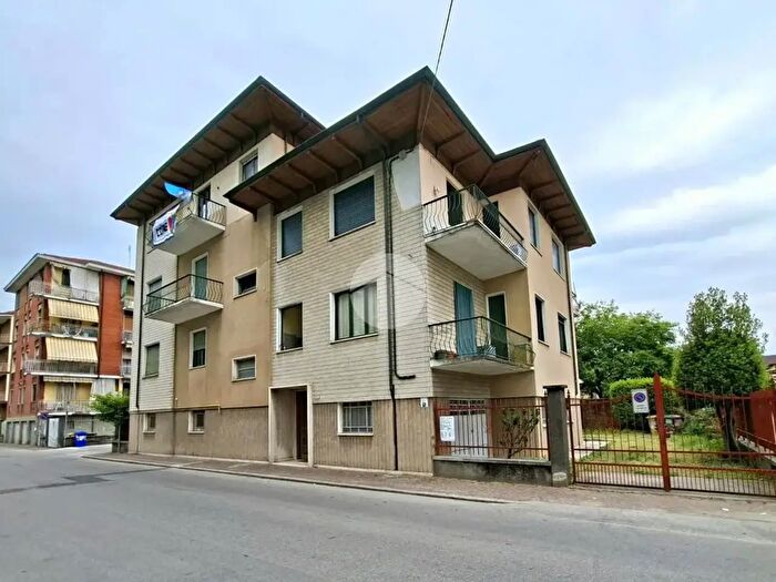 Appartamento con 5 locali in vendita in Piazza IV Novembre, Racconigi