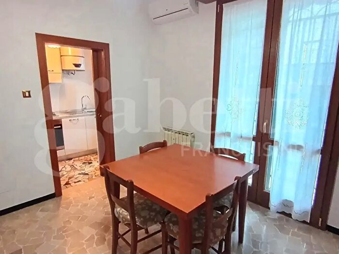 Appartamento trilocale in affitto in Via Spadini, Bologna