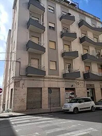 Appartamento con 5 locali in affitto in Via Gorizia, Caltanissetta