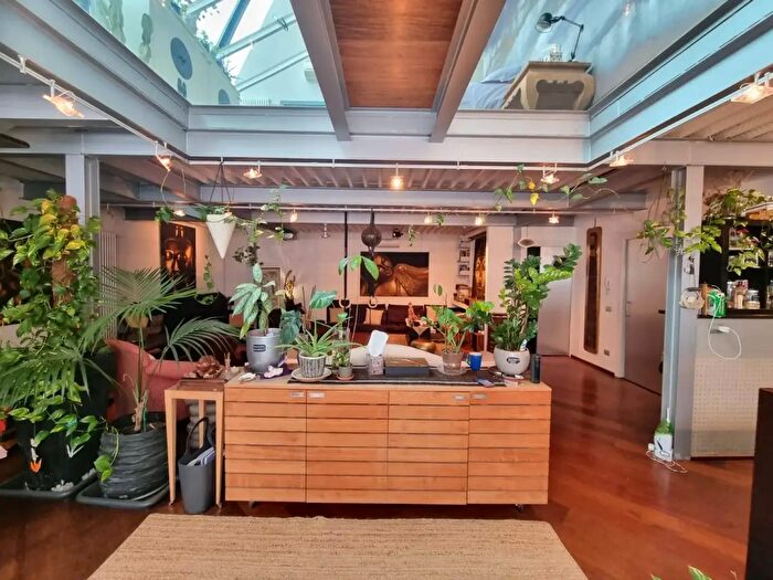 Appartamento con 5 locali in vendita in Via Tucidide, Milano