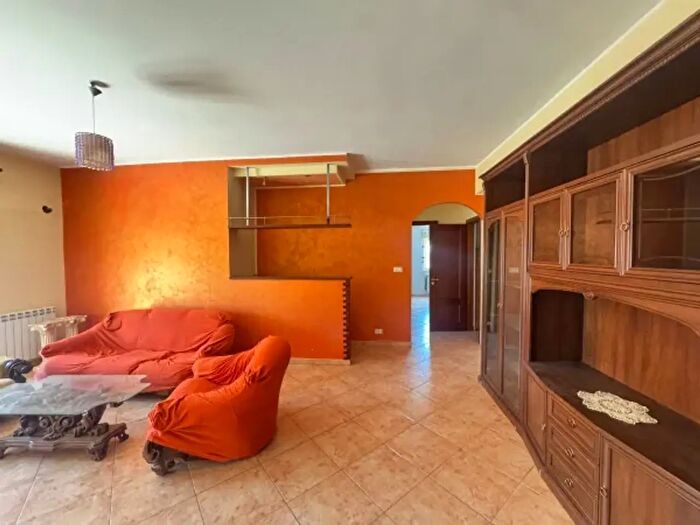 Appartamento con 6 locali in vendita in Via Enrico Berlinguer, San Filippo Del Mela