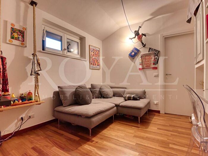 Appartamento bilocale in affitto in Viale Monte Nero, Porta Romana Medaglie dOro, Milano