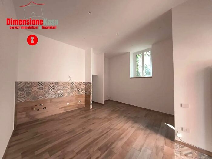 Appartamento trilocale in vendita in Via Vincenzo De Simone, Roccarainola
