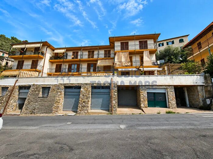 Appartamento bilocale in vendita in Viale John Fitzgerald Kennedy, Pietrabruna