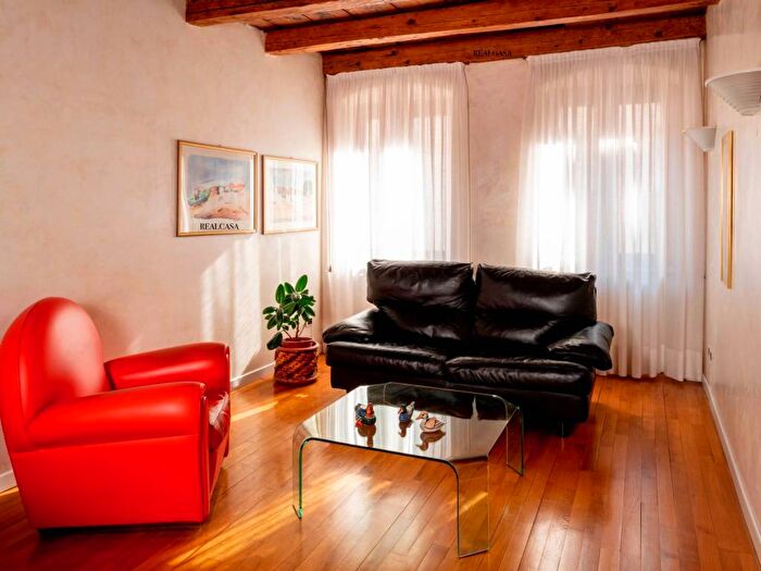 Appartamento trilocale in affitto in Via Giannantonio Manci, Centro Storico, Trento