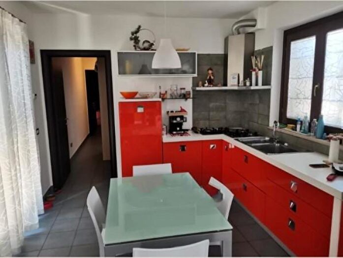 Appartamento trilocale in vendita in Via Clementina Sud, Maiolati Spontini