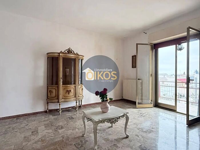 Appartamento con 5 locali in vendita in Via Nazario Sauro, Sammichele Di Bari