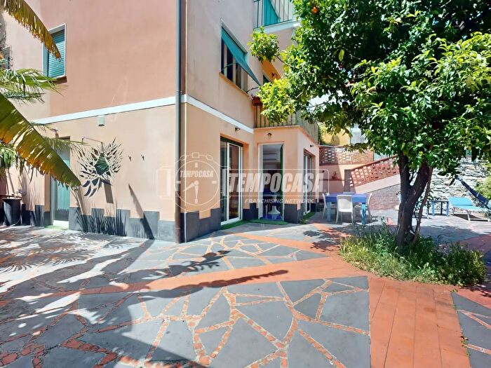 Appartamento trilocale in vendita in Via Pagana Castagneti, Santa Margherita Ligure