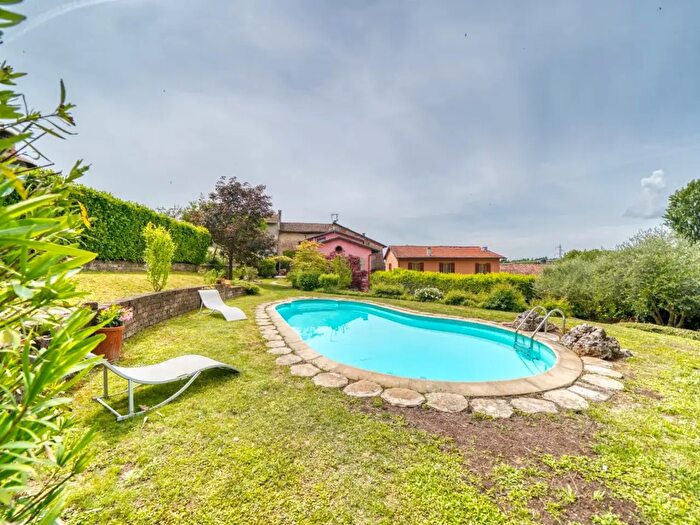 Casa con 6 locali in vendita in Via San Giacinto, Pino Torinese