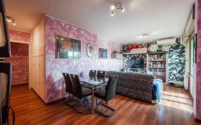 Appartamento quadrilocale in vendita in Via Felice Finzi, Correggio