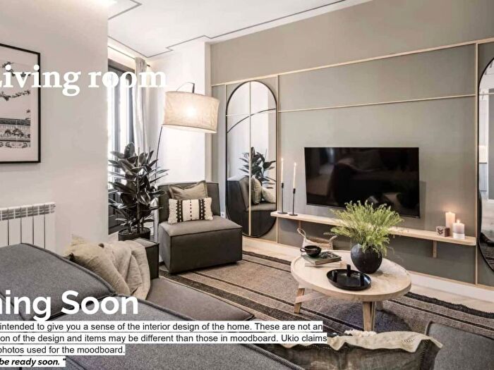 Appartamento quadrilocale in affitto in Via Soperga, Centrale, Milano