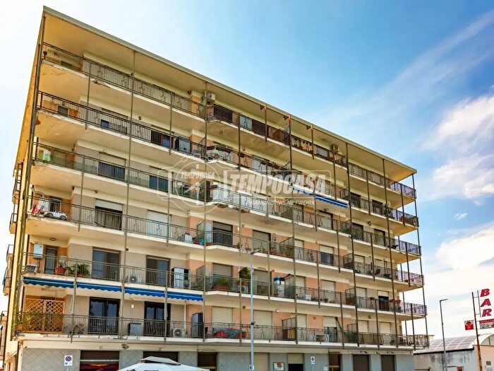 Appartamento trilocale in vendita in Corso Savona, Villastellone