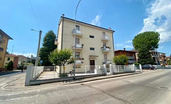 Appartamento in vendita in Via Villa Clelia Imola Cappuccini, Imola