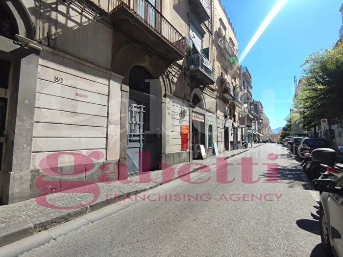 Appartamento quadrilocale in vendita in Corso V Emanuele III, Torre Annunziata