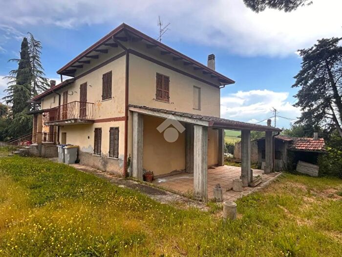 Casa con 5 locali in vendita in Via Cariddi, Perugia