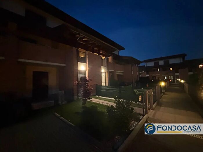 Appartamento trilocale in vendita in Via Adige, Palazzolo SullOglio