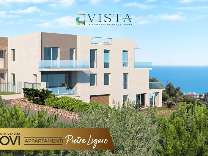 Appartamento trilocale in vendita in Via San Francesco, Pietra Ligure