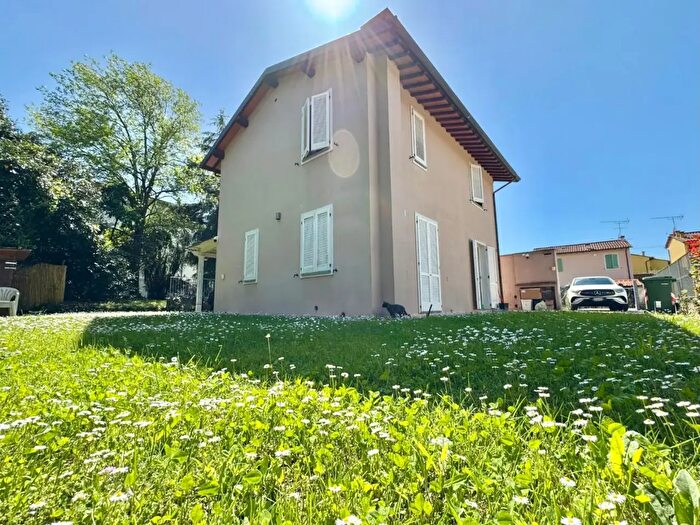 Casa con 5 locali in vendita in Macinaia, Capannori