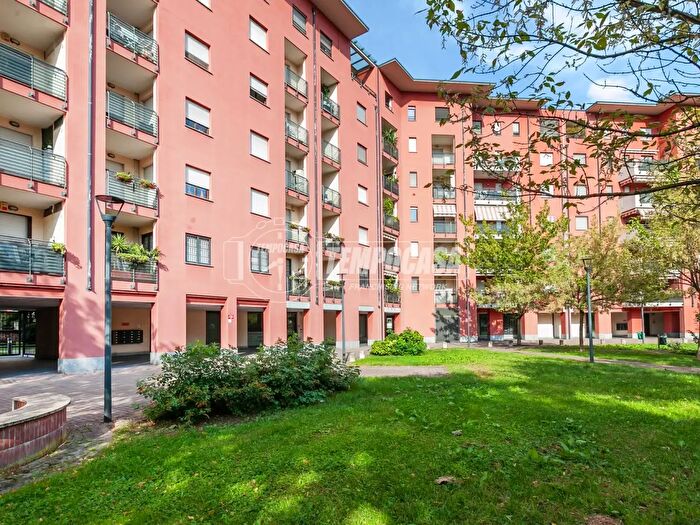 Appartamento bilocale in vendita in Via Filippo Palizzi, Milano
