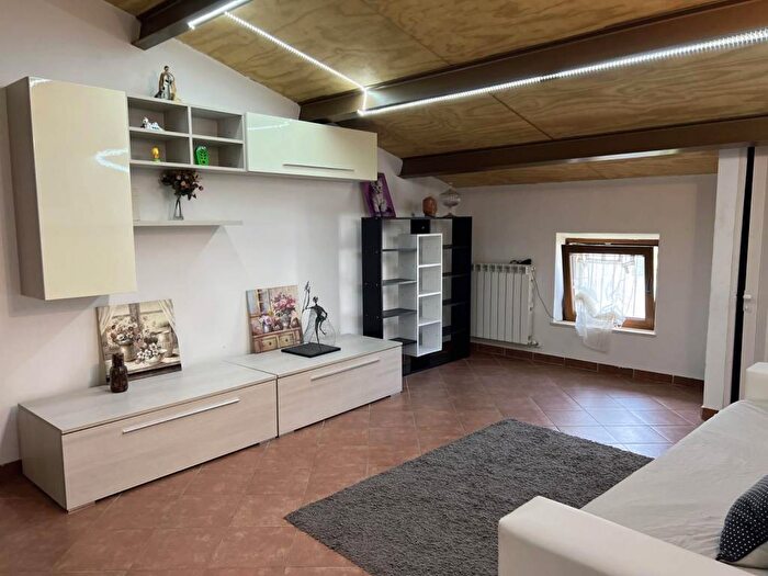 Appartamento quadrilocale in affitto in SantEgidio Aeroporto, Perugia