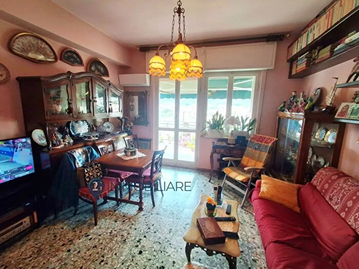 Appartamento quadrilocale in vendita in Via Naef, La Spezia