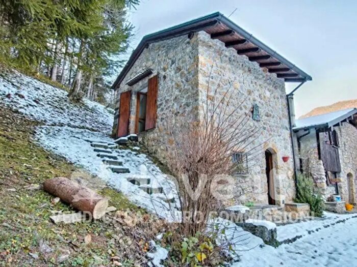 Casa bilocale in vendita in Santa Brigida