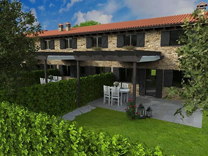 Casa trilocale in vendita in Coffia, Pratovecchio Stia