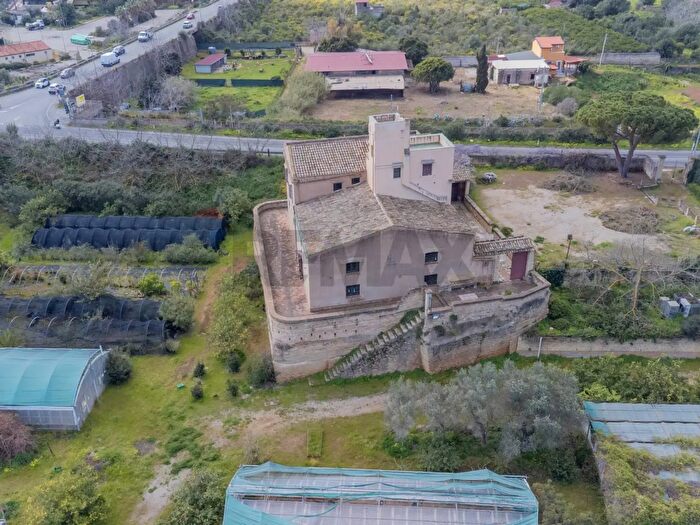 Casa con 15 locali in vendita in Ss Settentrionale Sicula Km, Bagheria