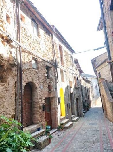 Casa trilocale in vendita in Via Guglielmo Marconi, Penna In Teverina