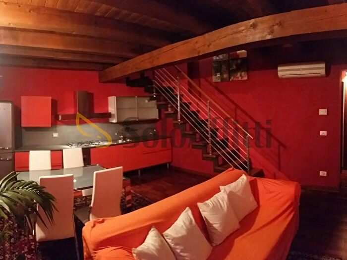 Appartamento trilocale in affitto in Via Fiume, Legnago