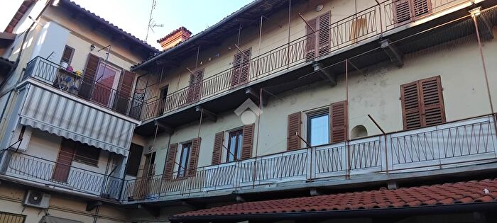 Appartamento trilocale in vendita in Piazza Palazzo Civico, Vigone