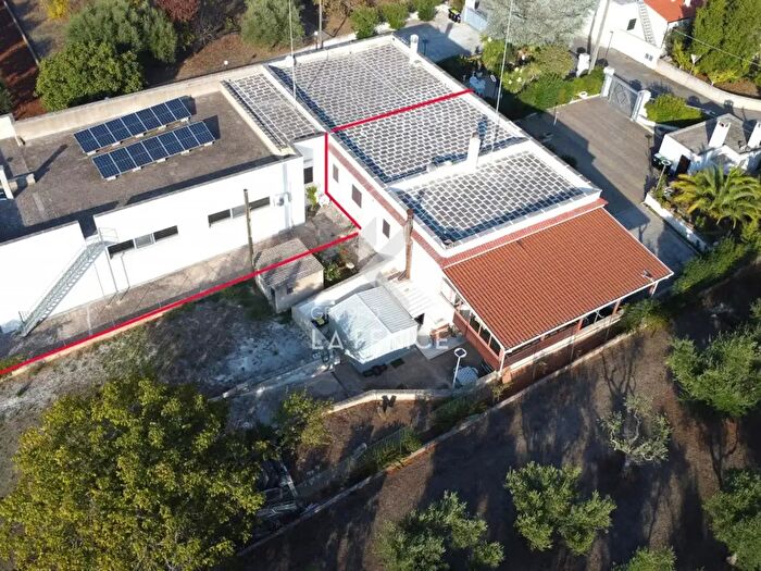 Casa con 5 locali in vendita in Strada Primicerio Zona l, Martina Franca