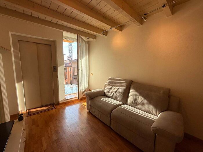 Appartamento bilocale in affitto in Via Broseta, Centro, Bergamo